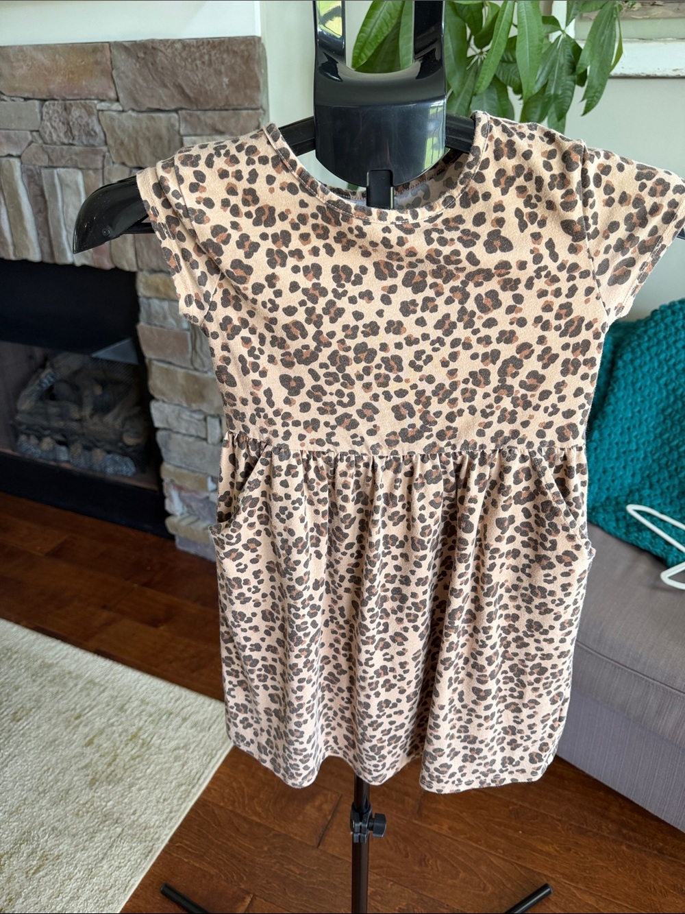 wonder nation Tan and Brown Leopard Print Short Sleeve Dress